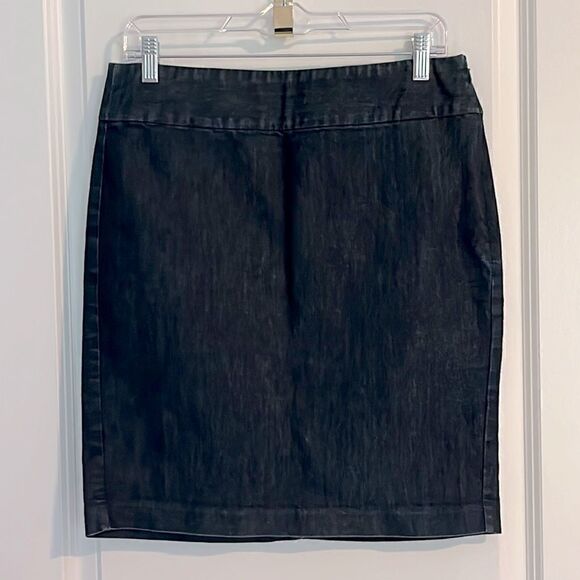 Tommy Hilfiger Denim Dk Wash Blue Jean Skirt Flat Front Back Pockets - Picture 1 of 7